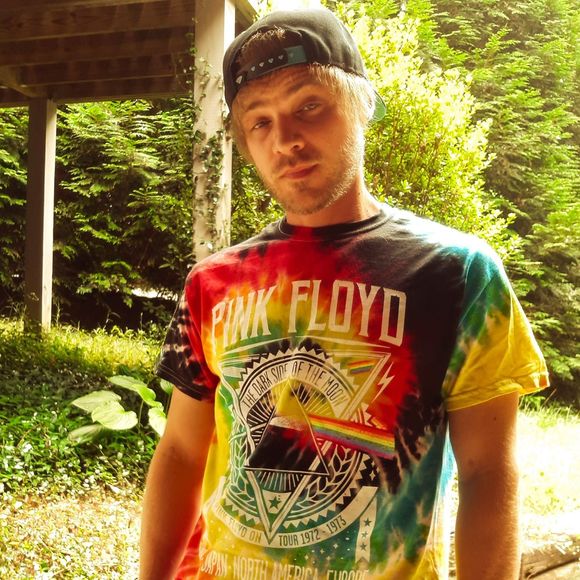 Meet your Posher, Ian - Picture 1 of 1